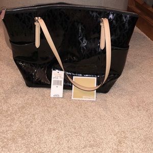 Michael Kors Jet Set black tote with tags excellent condition